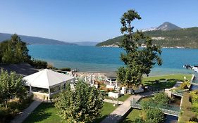 Logement Atypique Avec Vue Unique Panoramique Sur Le Lac D'Annecy, Dans Une Residence Avec Plage Et Ponton Privee Sur La Commune De Duingt