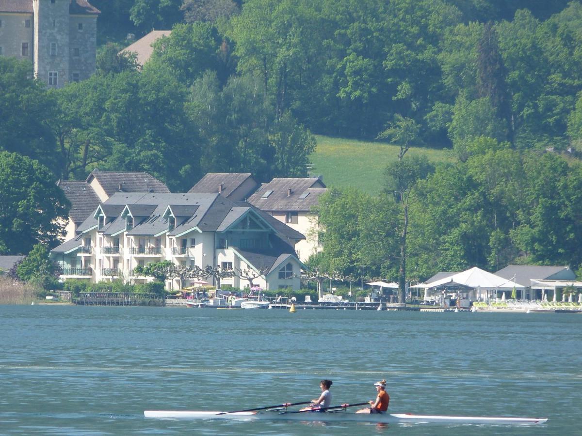 Panoramique Lac d'Annecy: Atypique Résidence avec Plage Privée Duingt Exterior photo